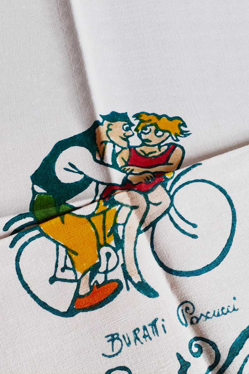 <B style=\\\'color:red\\\'>SOLO BOLOGNA E PROVINCIA</B> - PASCUCCI TELA ROMAGNOLA STAMPATA DISEGNO BICICLETTA