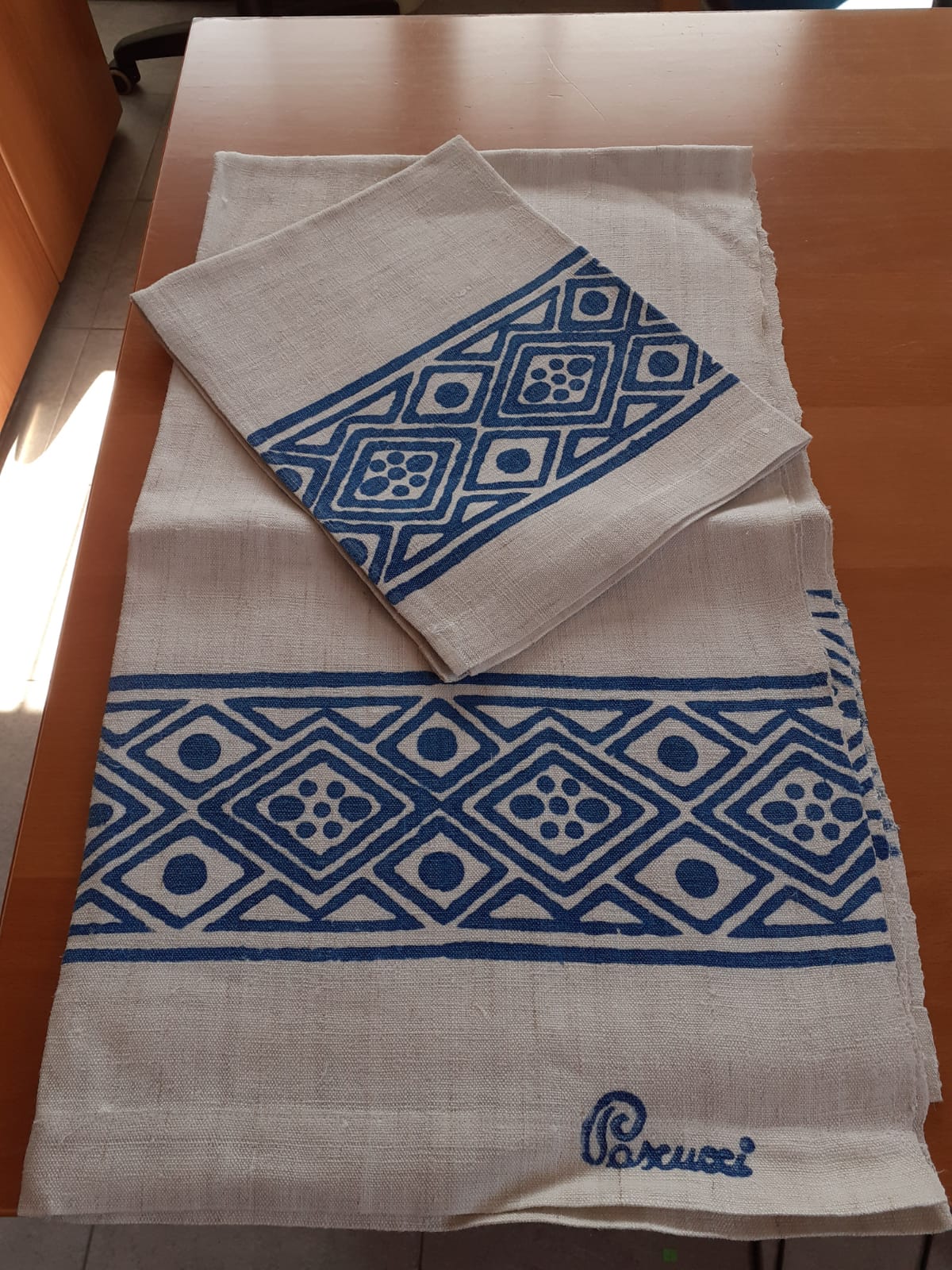 <B style='color:red'>SOLO BOLOGNA E PROVINCIA</B> - Set Blu bagno eleganti, stampati a mano Pascucci - asciugamano grande 70x110 asciugamano piccolo 45x65