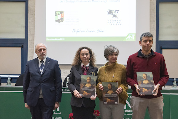 Premio Speciale per il sostegno costante alla Mission e agli eventi ANT  Vincono: FISAR, Accademia Belle Arti, Prof. Lorenzo Chiari